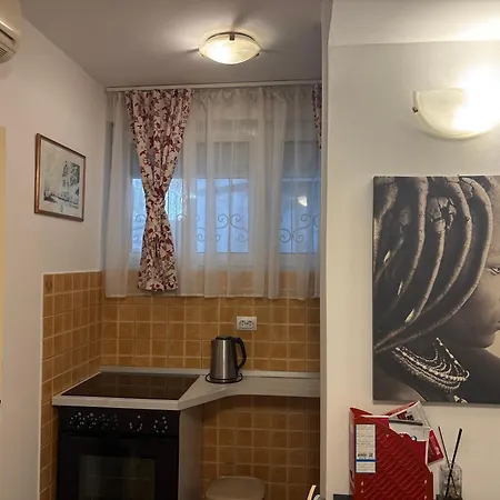 Bella Centre Apartment Belgrade