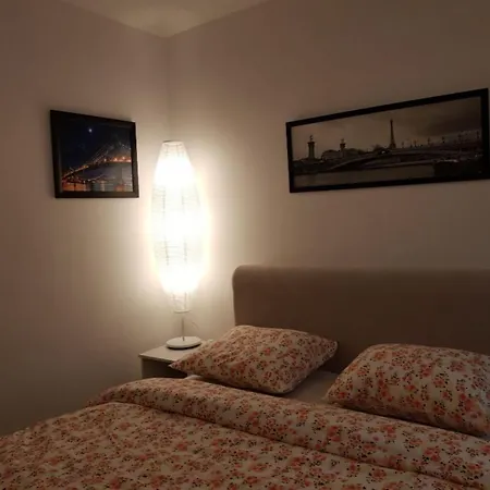 Bella Centre Apartment *